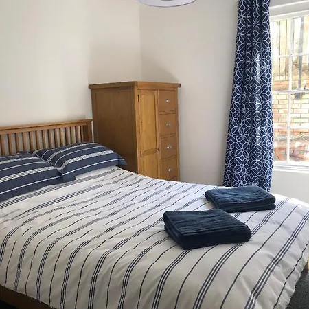 Bank Place Apartment Falmouth